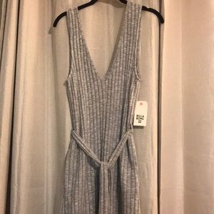 NWT Billabong super soft jumpsuit w pockets! S